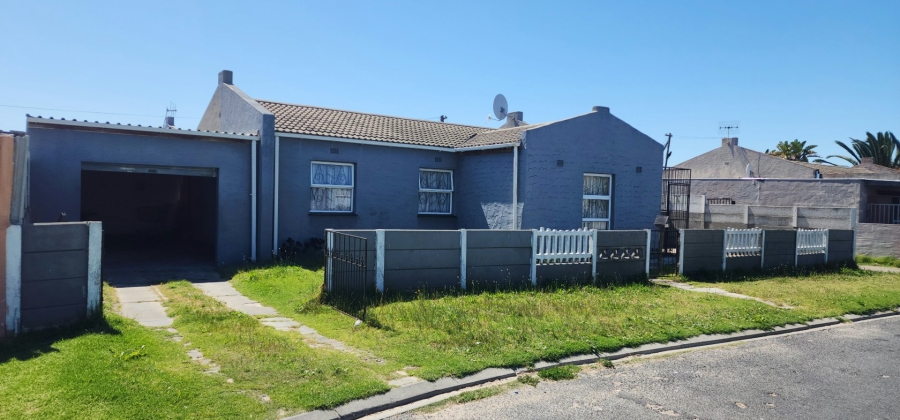 3 Bedroom Property for Sale in Palm Park Western Cape
